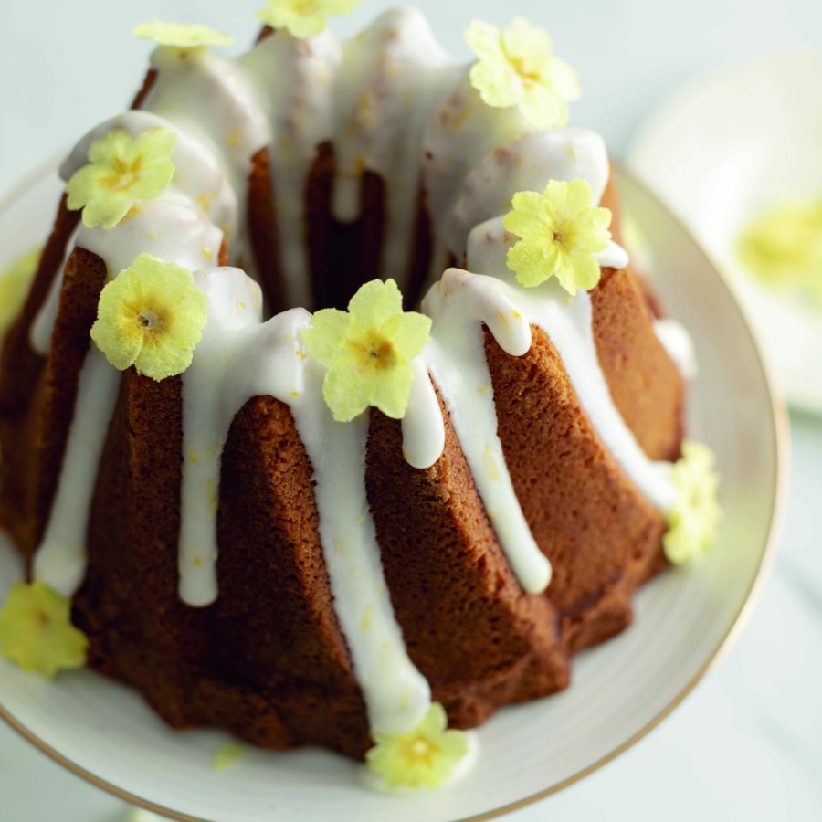 Wellbeing David and Charles | Botanical Baking (Now In Paperback)